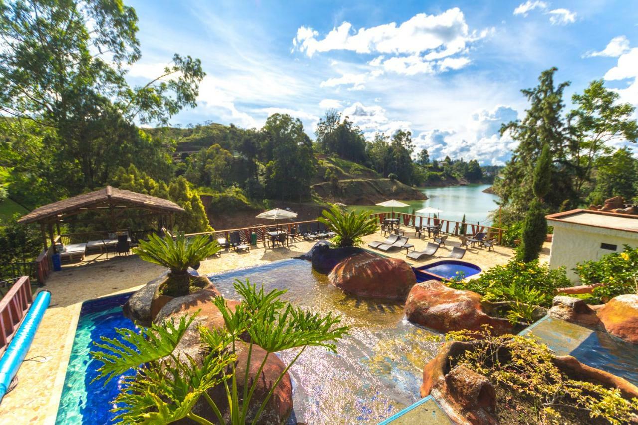 Mansion By Bernalo Hotels Guatape Ngoại thất bức ảnh