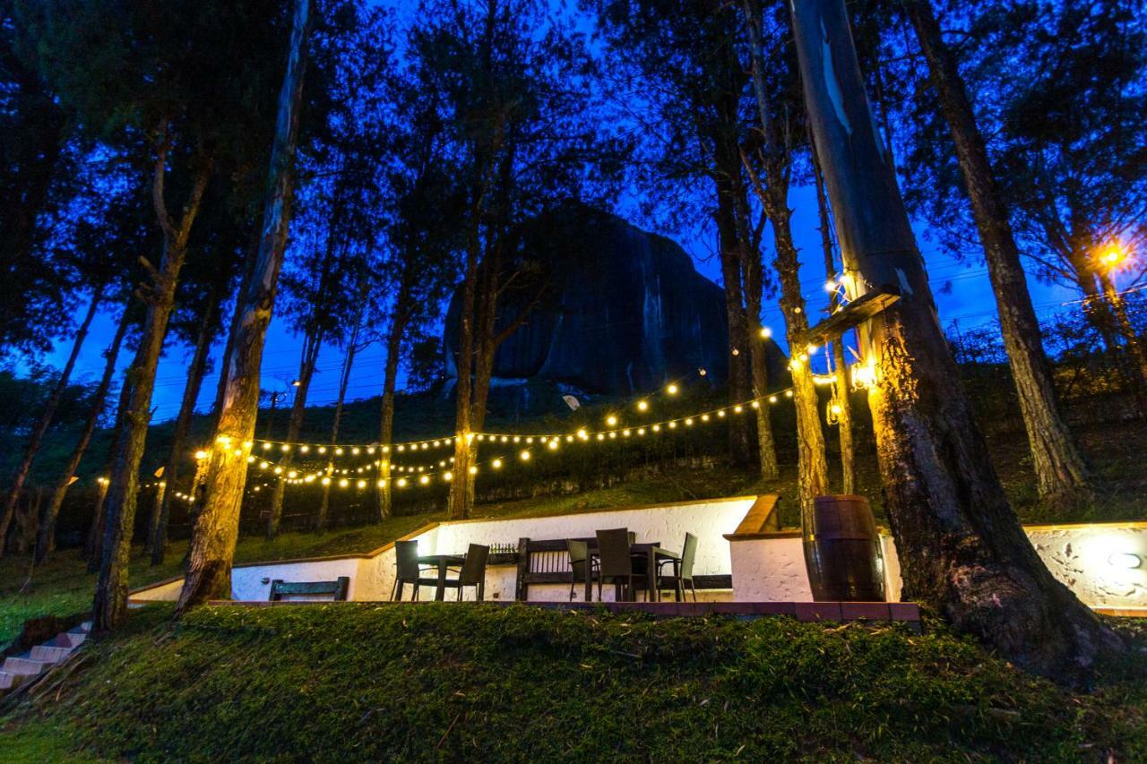 Mansion By Bernalo Hotels Guatape Ngoại thất bức ảnh