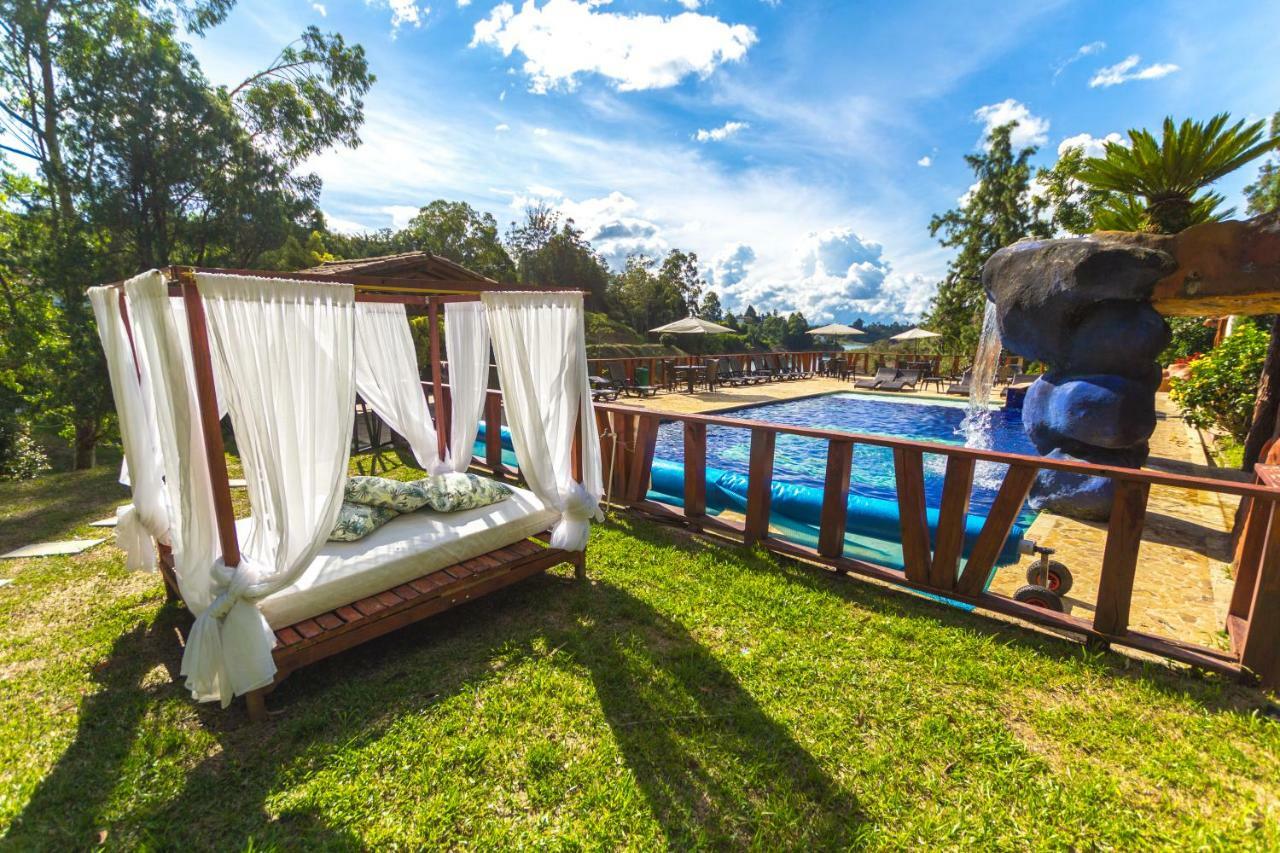 Mansion By Bernalo Hotels Guatape Ngoại thất bức ảnh