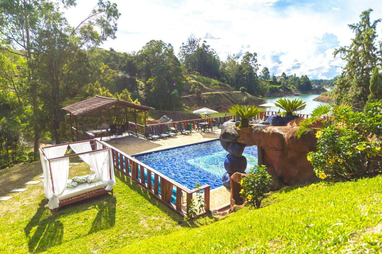 Mansion By Bernalo Hotels Guatape Ngoại thất bức ảnh