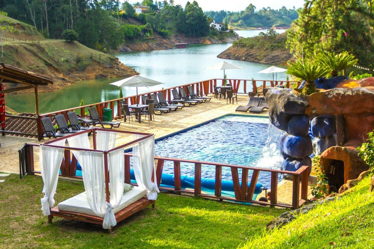 Mansion By Bernalo Hotels Guatape Ngoại thất bức ảnh