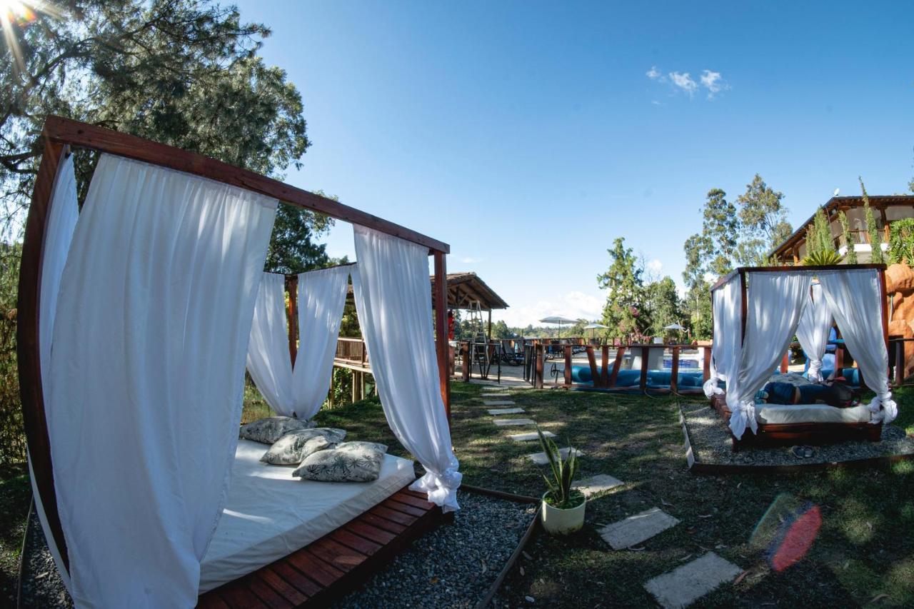 Mansion By Bernalo Hotels Guatape Ngoại thất bức ảnh